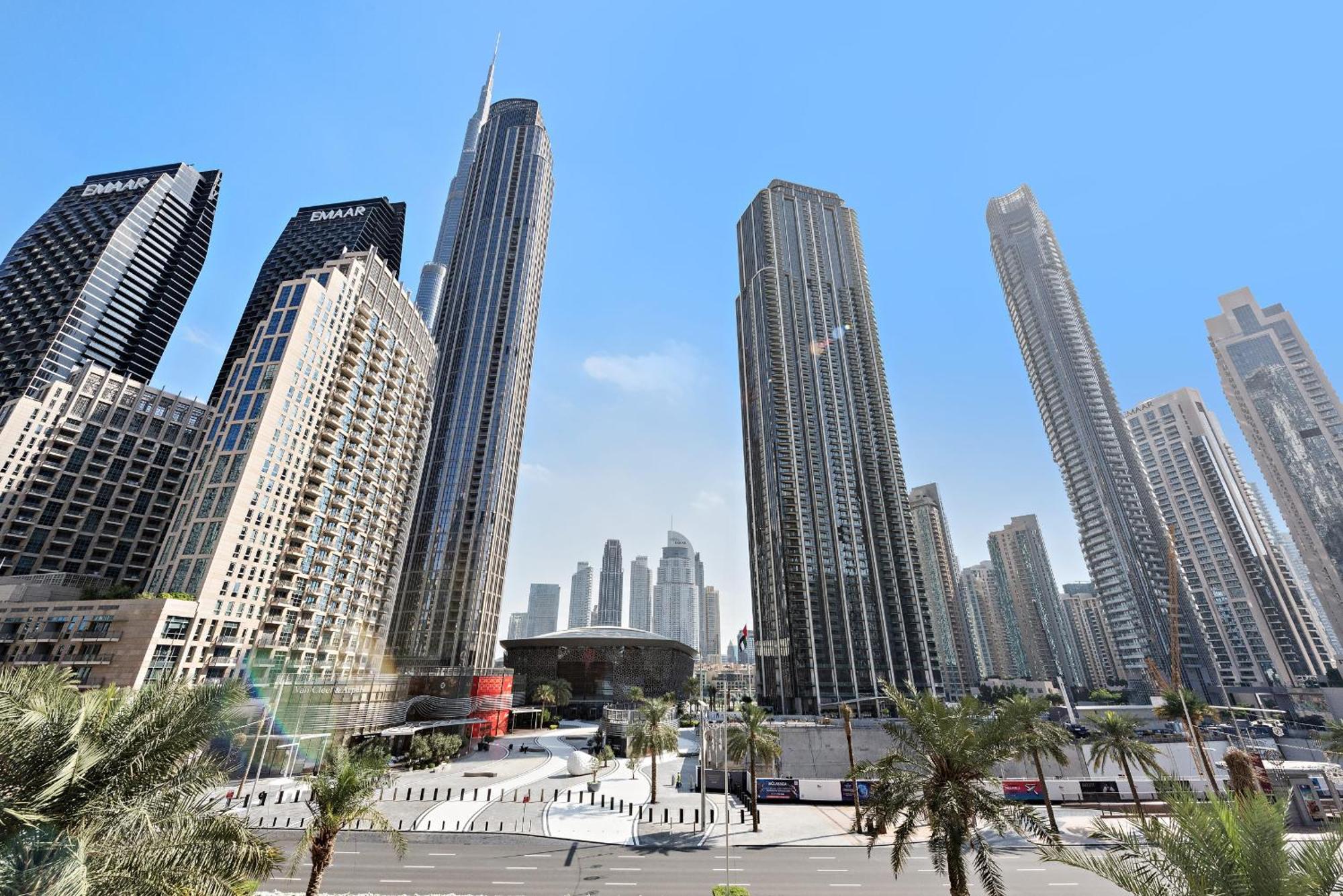 Vayk - Luxury 1 Bd In Downtown Apartment Dubai